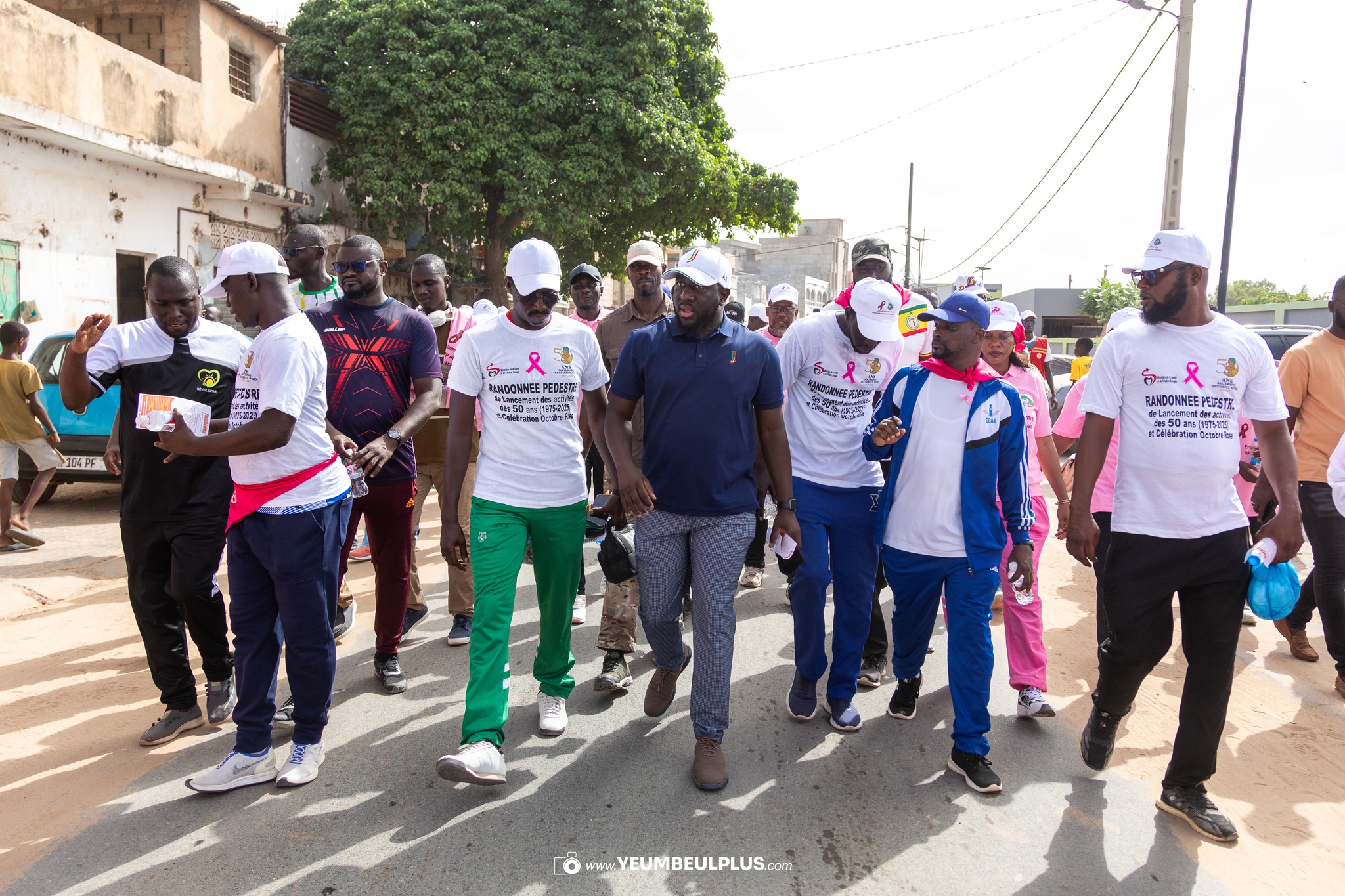 Octobre Rose : Forte mobilisation pour la randonnée de lancement des 50 ans de la Maternité de Yeumbeul — Photo 3